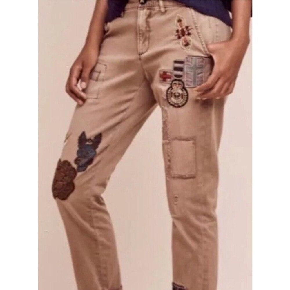 Anthropologie Pilcro Hyphen Pants 27 Embroidered Patch Distressed Khaki Chino